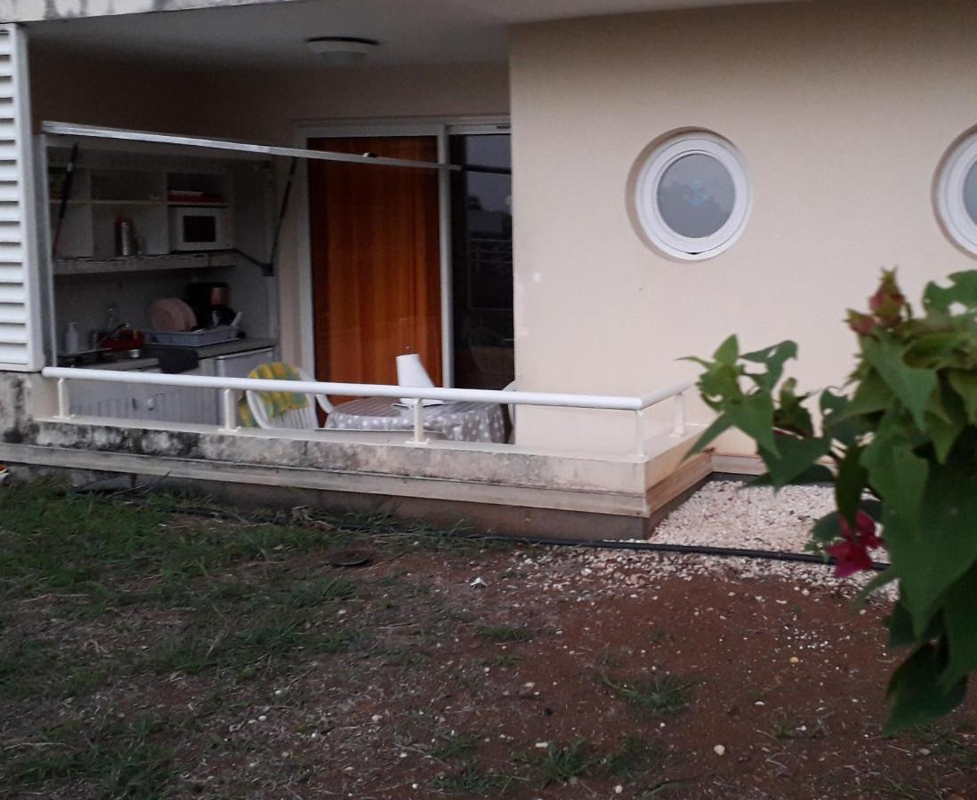 Appartement Colibri De La Baie De Tartane La Trinité Exteriör bild